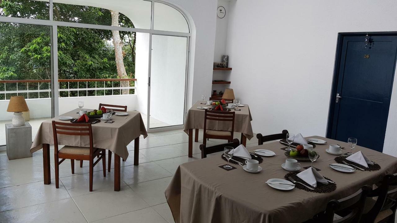 Regent Lodge Hotel & Villa Kandy Dış mekan fotoğraf